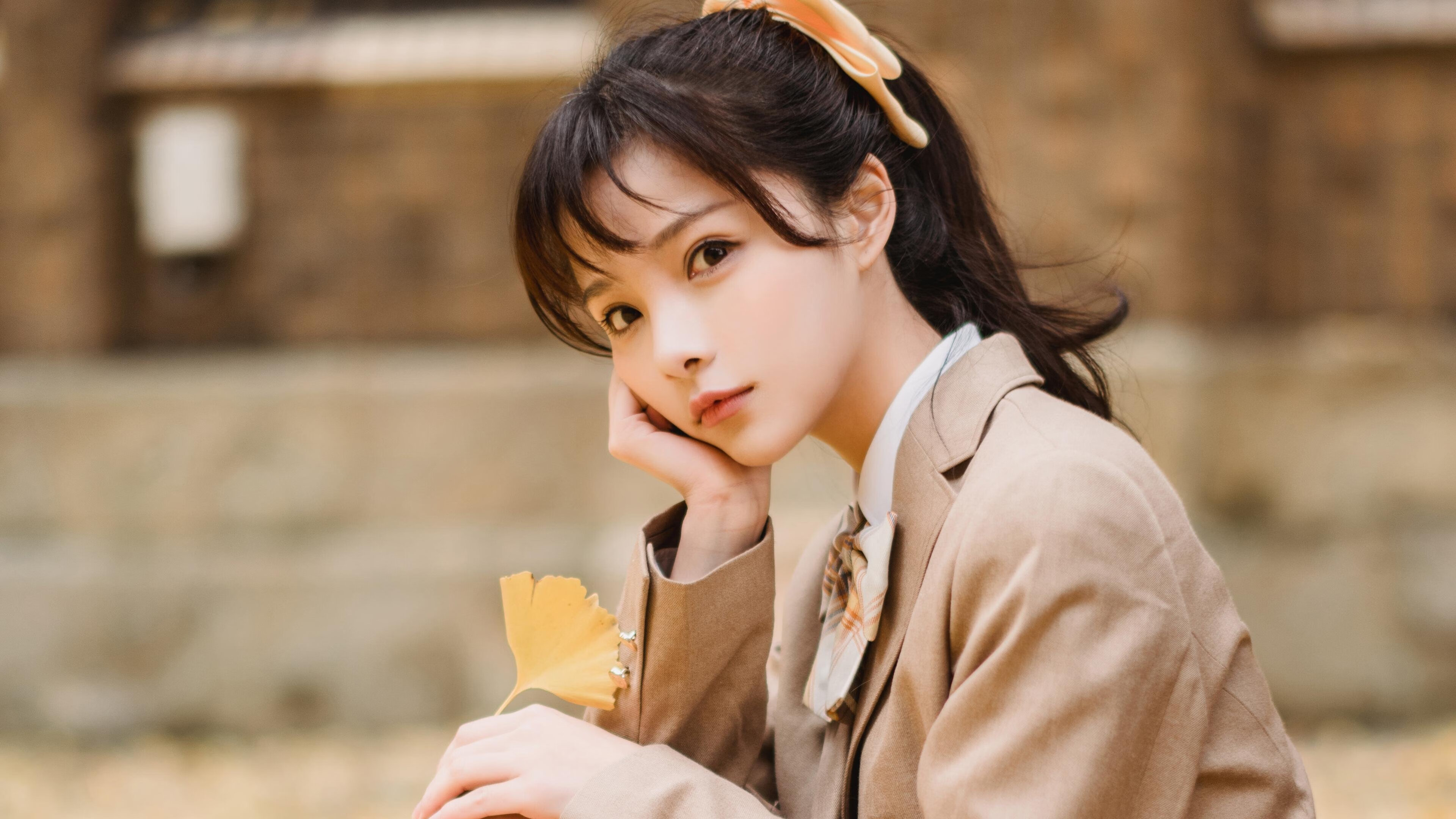 _青少年攀岩节:登上梦想的高峰_,青少年攀岩视频比赛视频