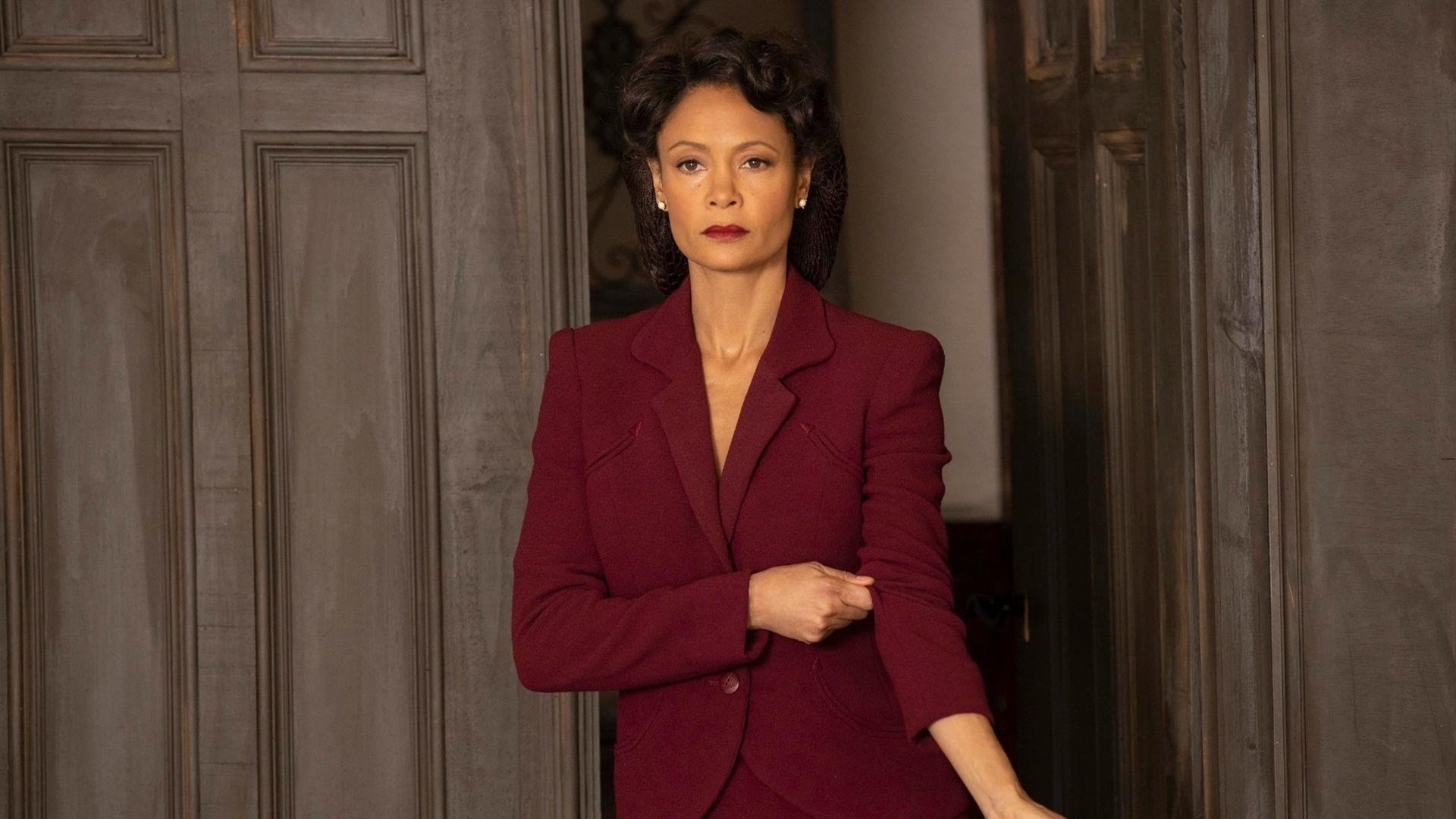 “校园足球选拔赛火热开启,挖掘青少年潜力”,校园足球学校足球赛