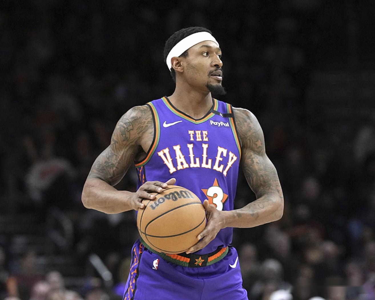 包含爱游戏体育:湖人队新赛季:卡斯尔顿表示将提升篮板球能力的词条 包含爱游戏体育:湖人队新赛季:卡斯尔顿表示将提升篮板球能力的词条