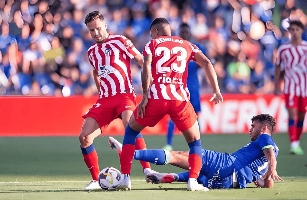 包含爱游戏体育：西甲巴列卡诺的防守体系与成功秘诀的词条