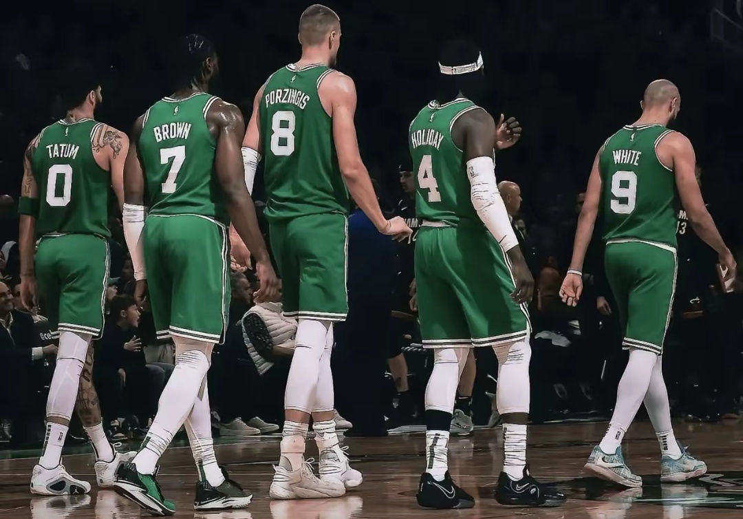 关于爱游戏体育:凯尔特人队防守体系升级:如何限制对手的进攻火力?的信息 关于爱游戏体育:凯尔特人队防守体系升级:如何限制对手的进攻火力?的信息