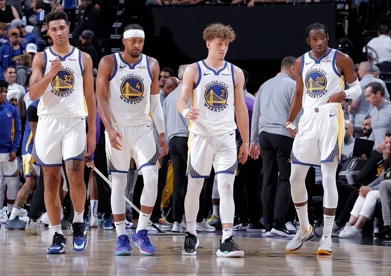 爱游戏体育:勇士队年轻球员的成长:库明加和穆迪能否成为球队的未来?的简单介绍 爱游戏体育:勇士队年轻球员的成长:库明加和穆迪能否成为球队的未来?的简单介绍