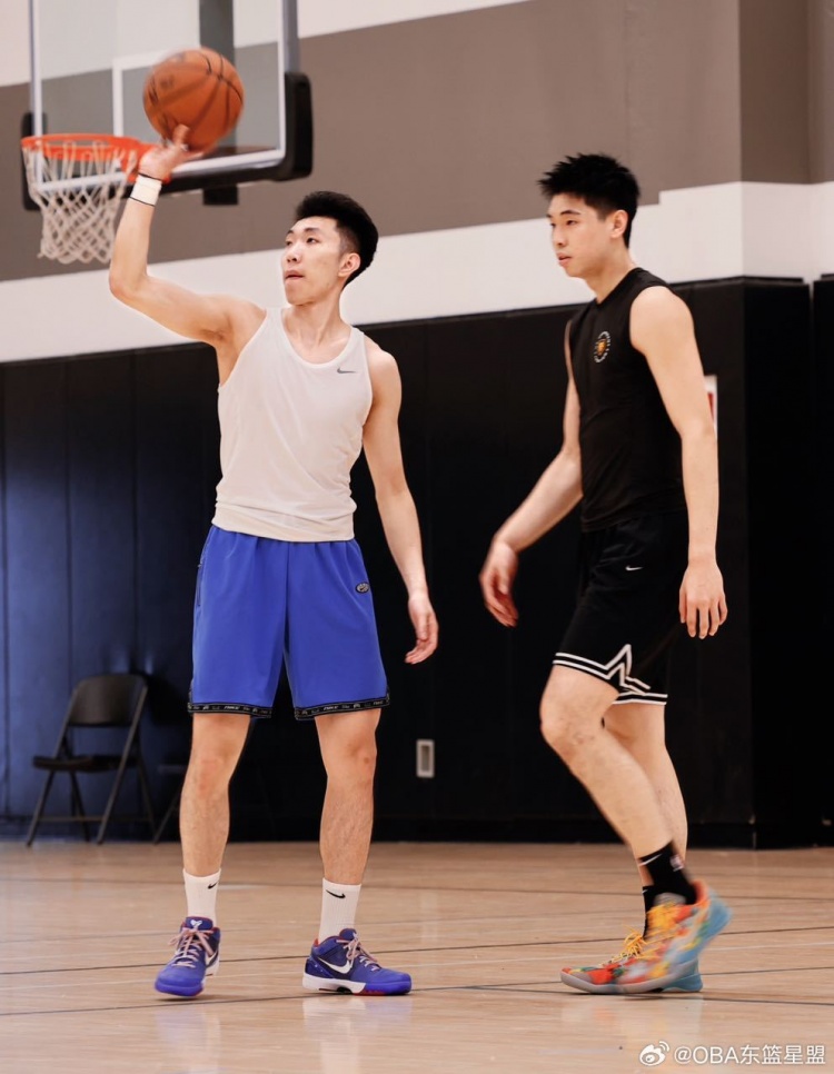 爱游戏体育:电子竞技俱乐部夏季联赛:激情与热力的碰撞的简单介绍 爱游戏体育:电子竞技俱乐部夏季联赛:激情与热力的碰撞的简单介绍