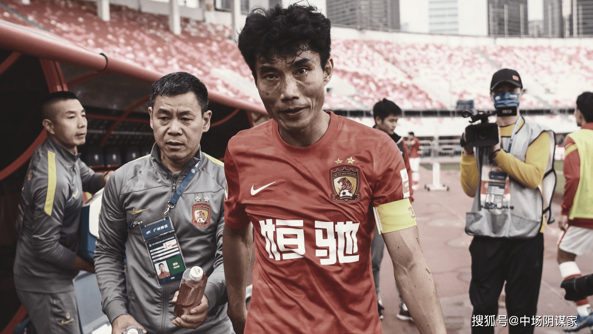 爱游戏体育:老将郑智对中国足球精神传承的贡献的简单介绍 爱游戏体育:老将郑智对中国足球精神传承的贡献的简单介绍