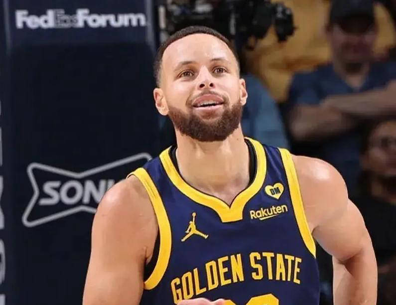 关于爱游戏体育:勇士队库里的个人训练方法：如何保持状态，延长职业生涯，继续书写传奇？的信息