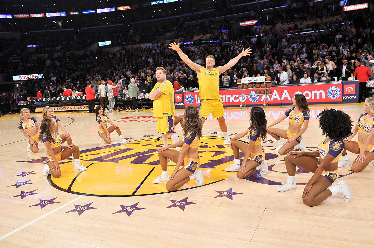 爱游戏体育：太阳队新赛季：沙梅特能否提升三分球命中率，成为球队的外线火力点？的简单介绍