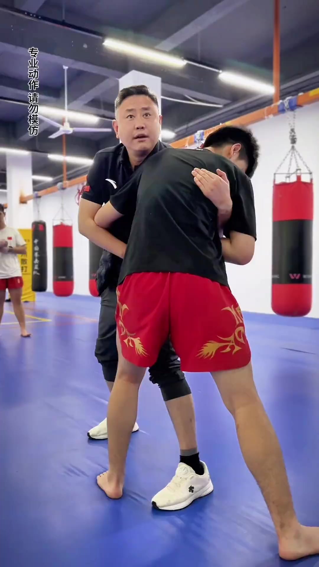 爱游戏体育:运动员与教练的配合:如何实现双赢的简单介绍 爱游戏体育:运动员与教练的配合:如何实现双赢的简单介绍